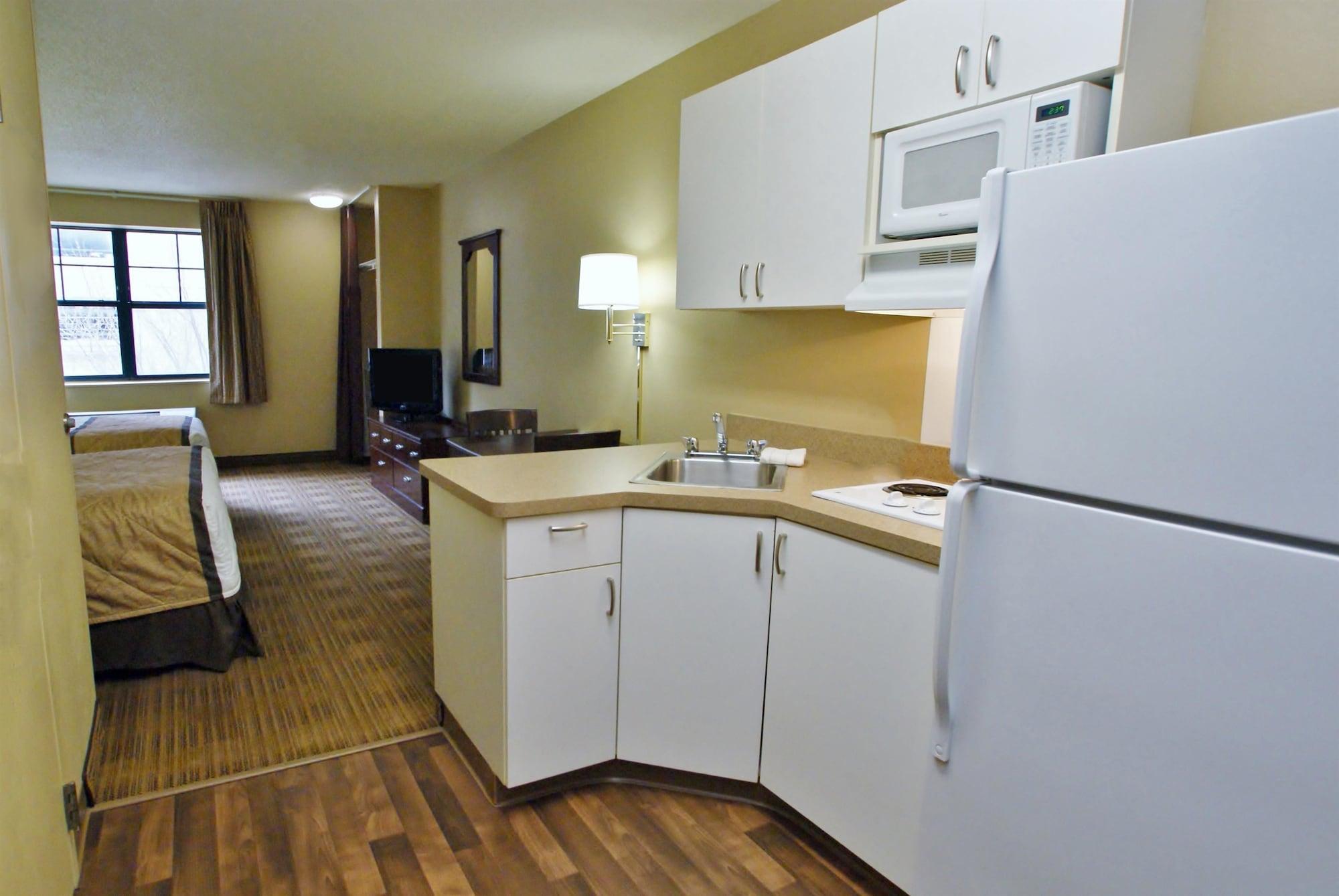 Extended Stay America Suites - Philadelphia - Airport - Tinicum Blvd Экстерьер фото